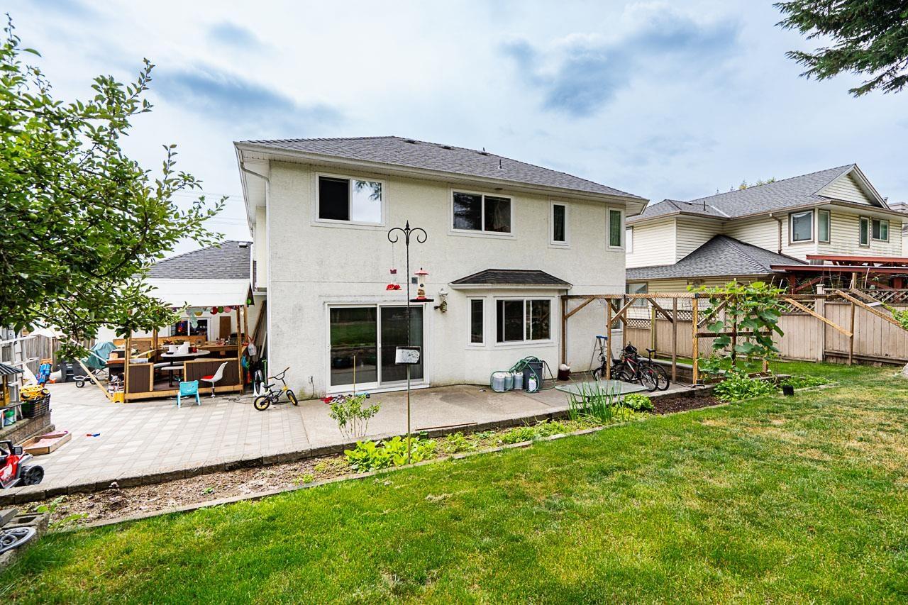Photo 30 of 16089 80 Avenue, Surrey BC
