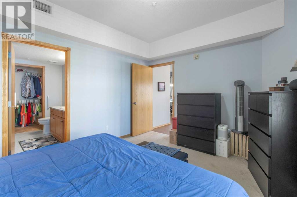 Single Family House for Sale in   Country Village Road NE Country Hills Village Calgary 