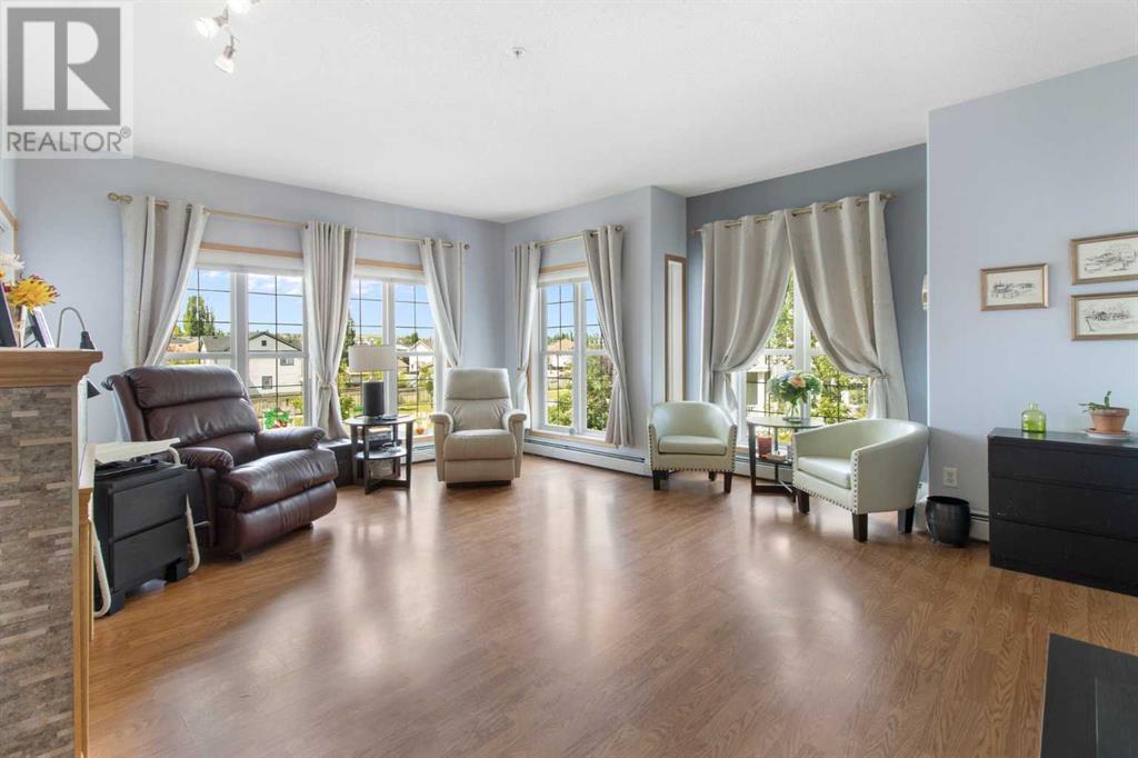 Single Family House for Sale in   Country Village Road NE Country Hills Village Calgary 