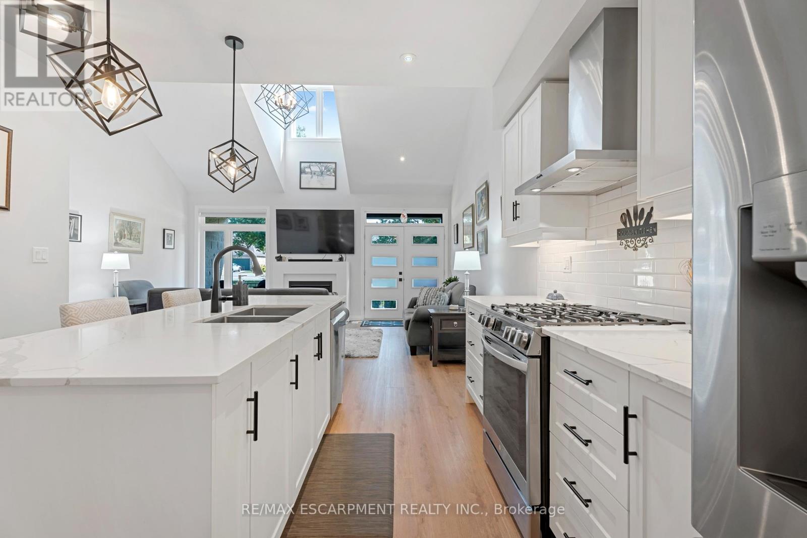 Single Family House for Sale in  WELCH LANE Hamilton (Mountview) 