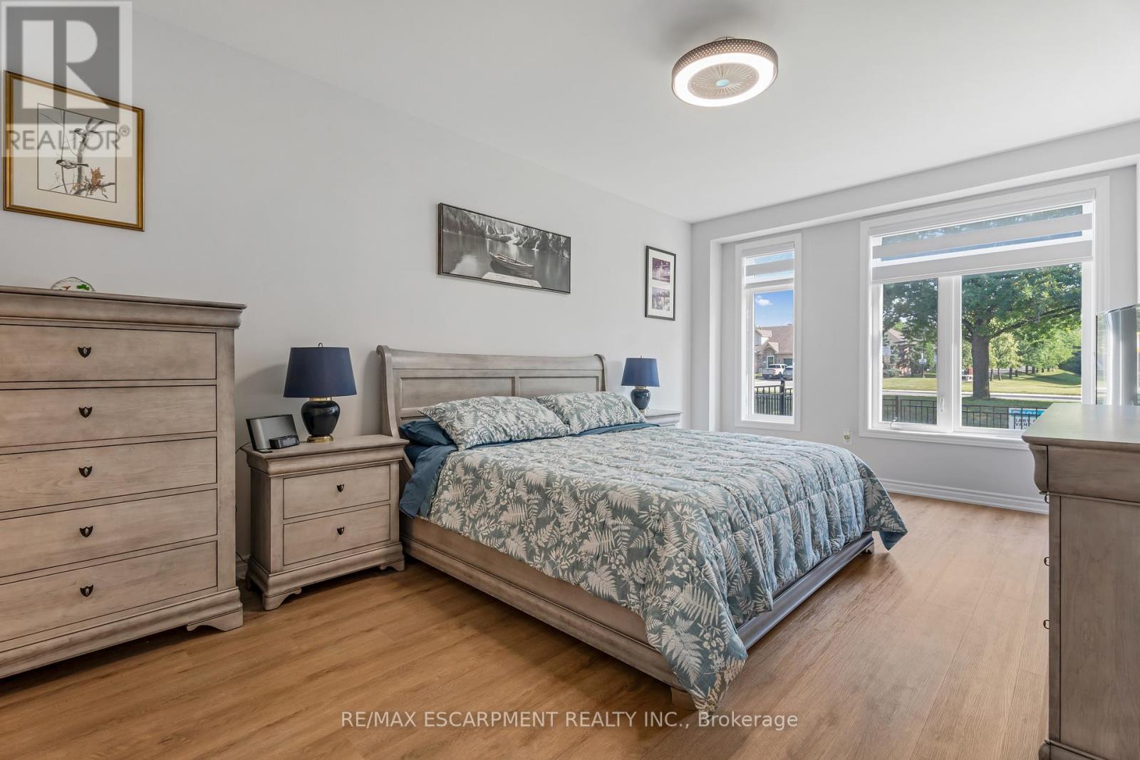 Single Family House for Sale in  WELCH LANE Hamilton (Mountview) 