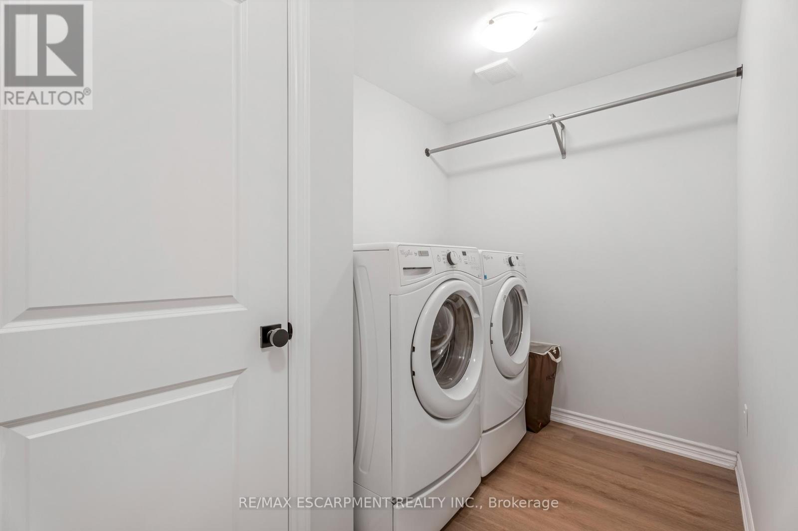 Single Family House for Sale in  WELCH LANE Hamilton (Mountview) 