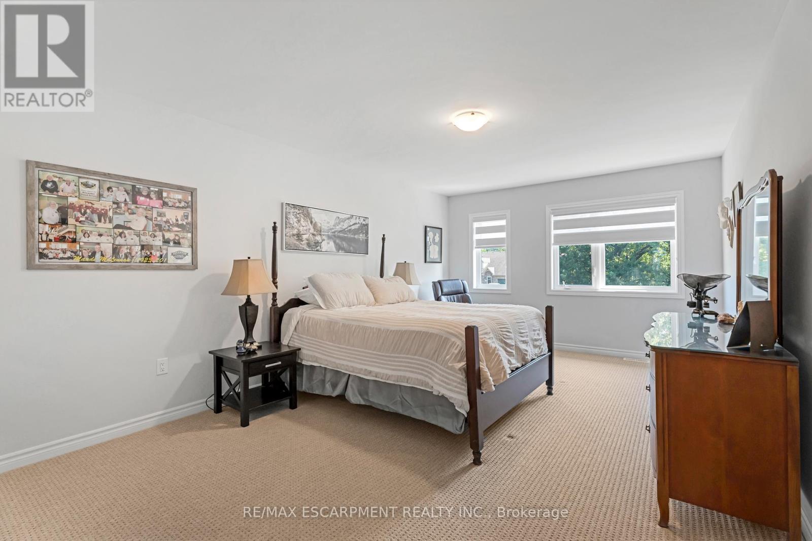 Single Family House for Sale in  WELCH LANE Hamilton (Mountview) 