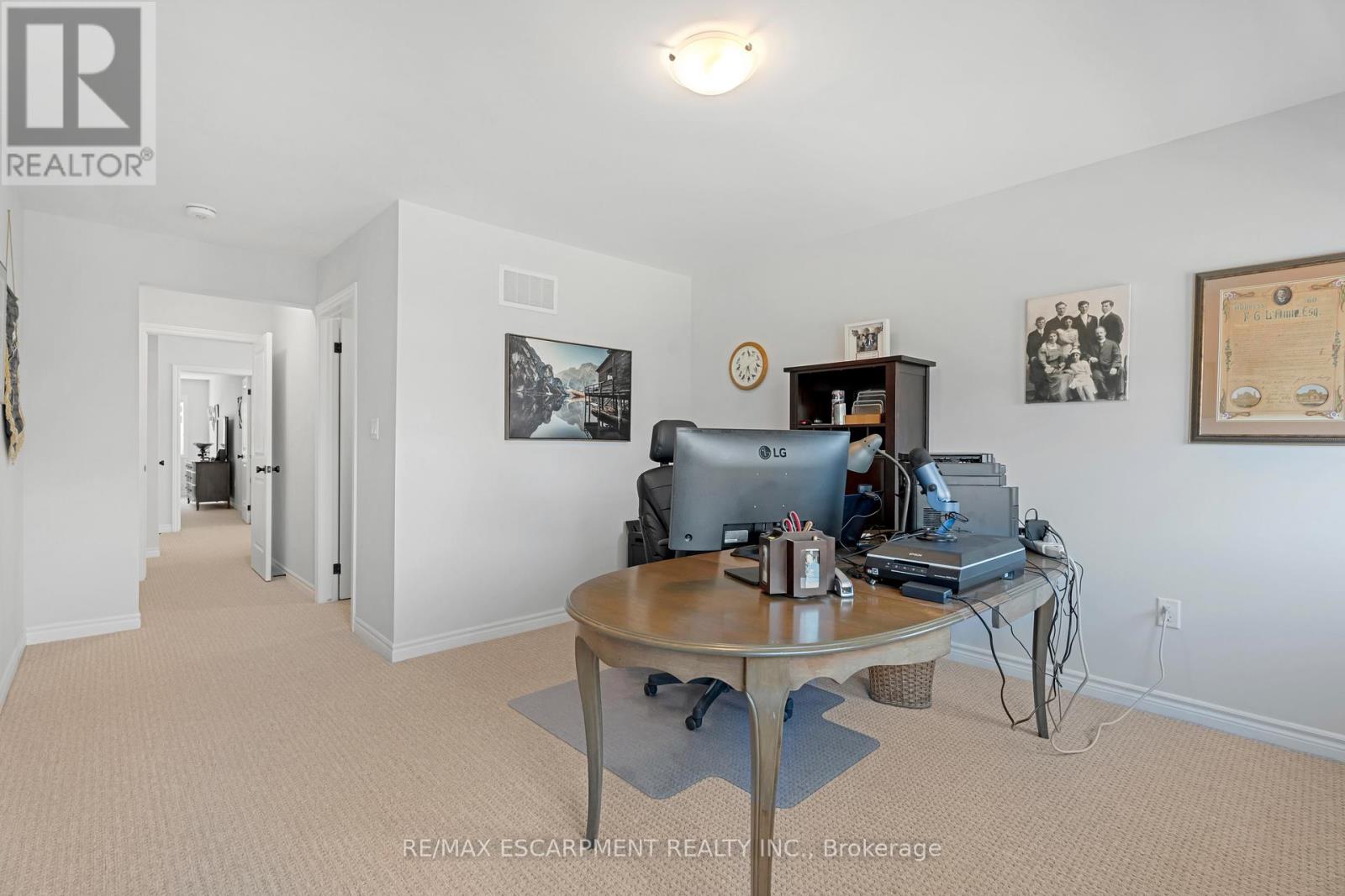 Single Family House for Sale in  WELCH LANE Hamilton (Mountview) 