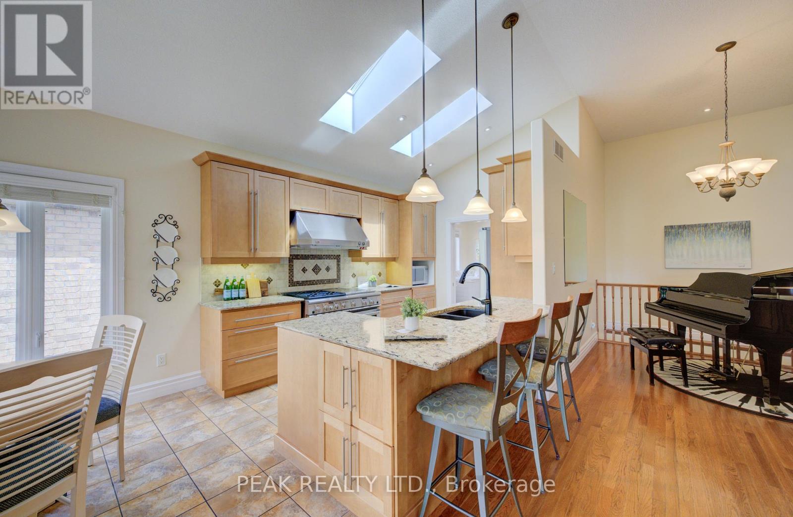 Photo 15 of 22 Orchard Way, Wilmot ON