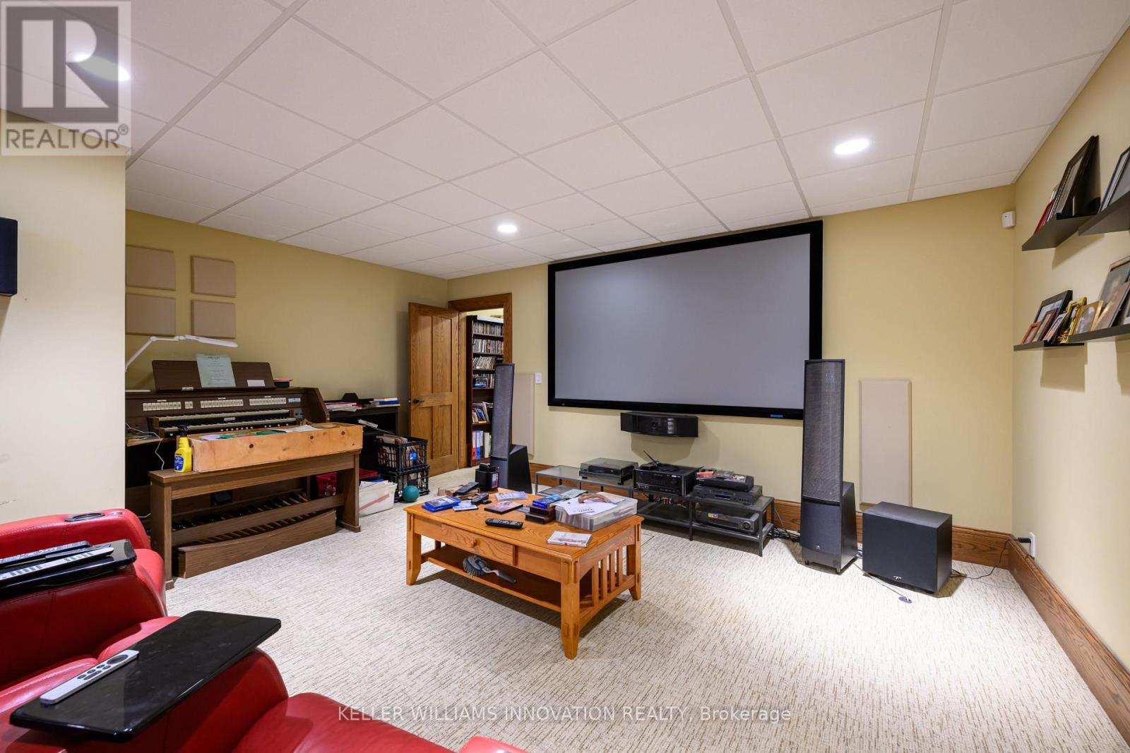 Photo 11 of 3749 Walker Road, Lincoln ON