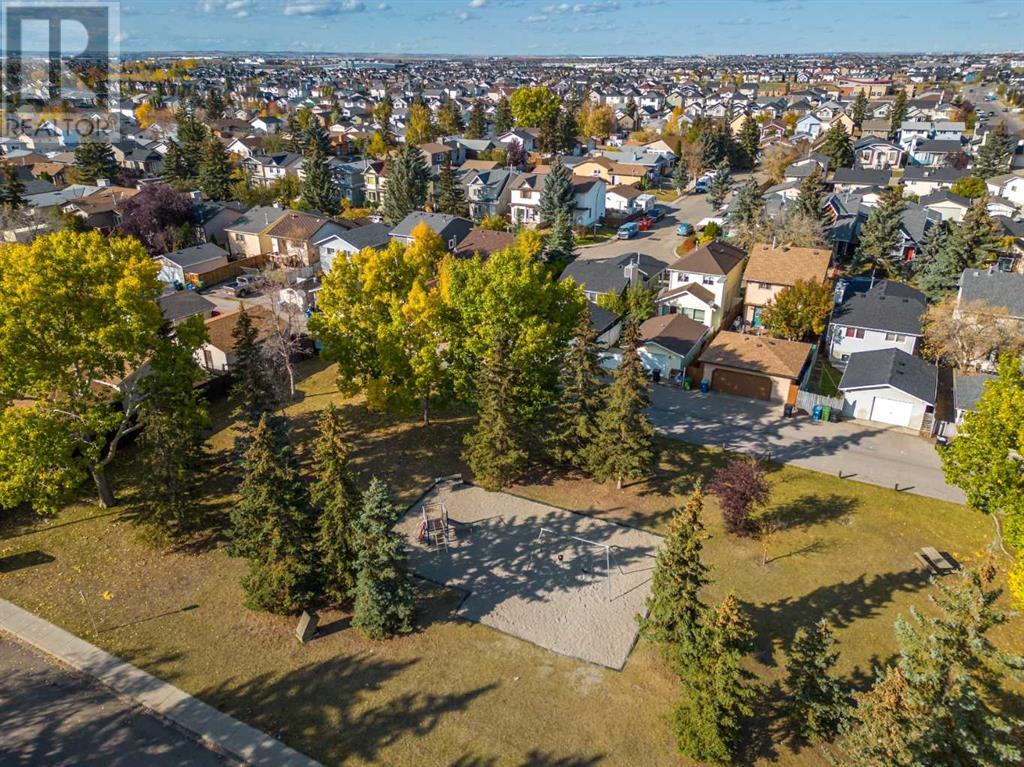 Single Family House for Sale in   Taralake Way NE Taradale Calgary 