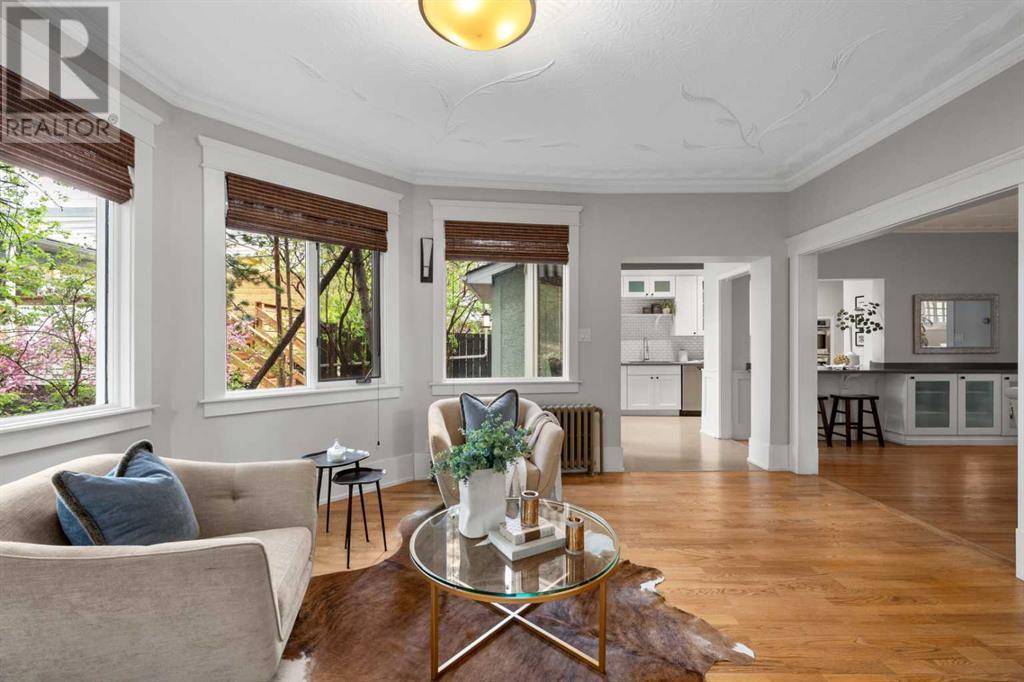 Single Family House for Sale in  Hillcrest Avenue SW Elbow Park Calgary 