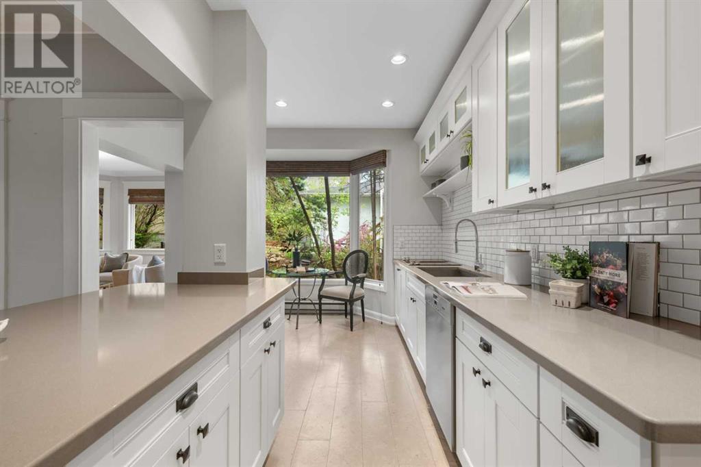 Single Family House for Sale in  Hillcrest Avenue SW Elbow Park Calgary 
