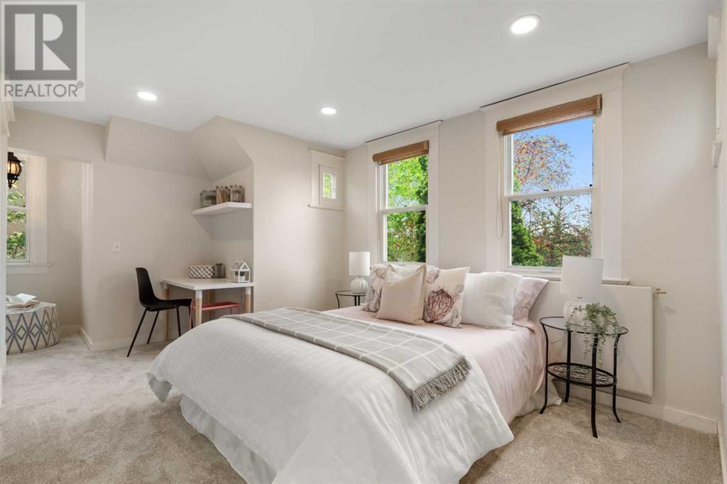 Single Family House for Sale in  Hillcrest Avenue SW Elbow Park Calgary 