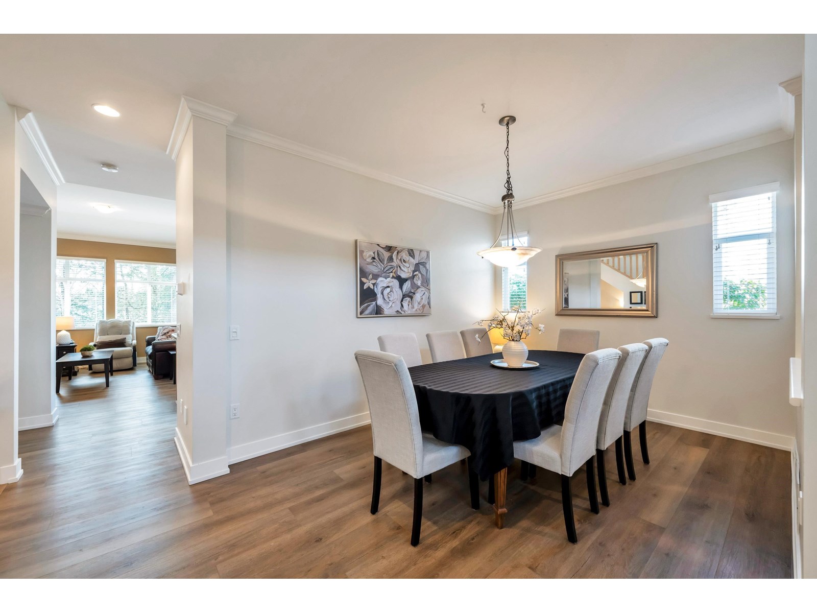 Photo 8 of 27 18088 8 Avenue, Surrey BC