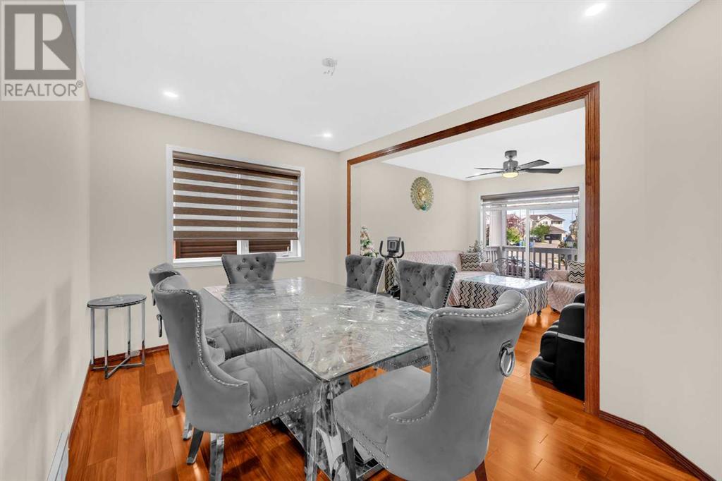 Single Family House for Sale in  Coral Reef Close NE Coral Springs Calgary 