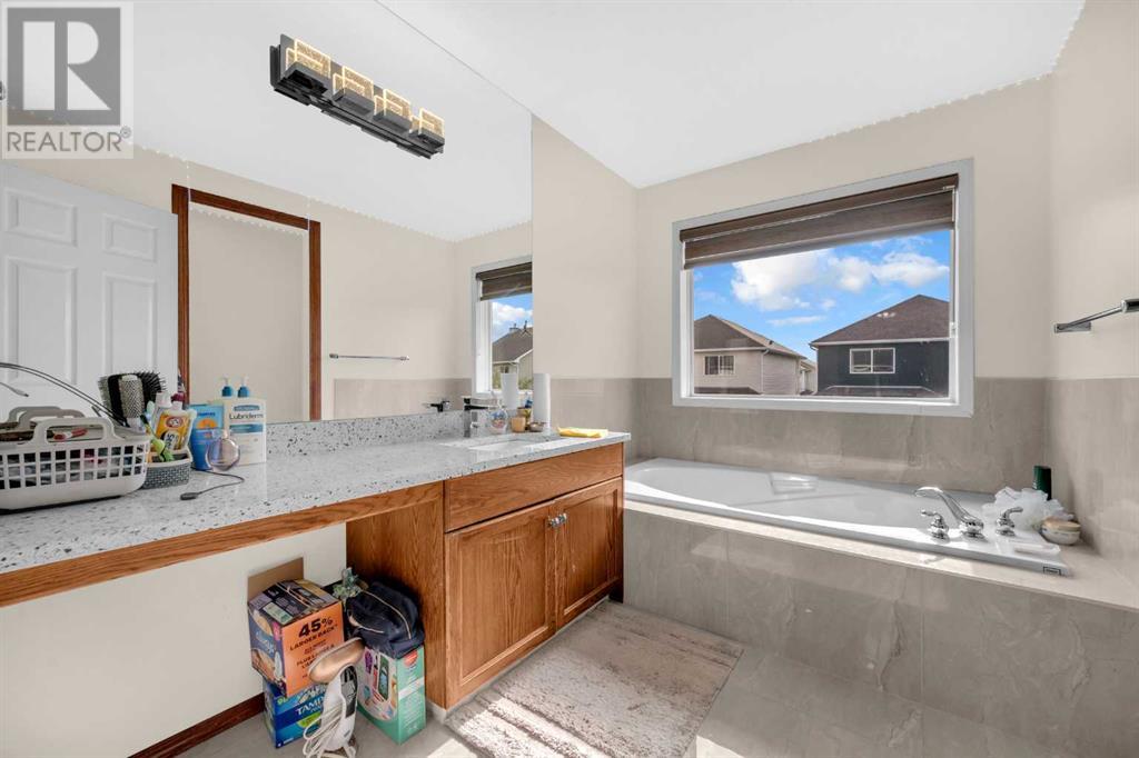 Single Family House for Sale in  Coral Reef Close NE Coral Springs Calgary 