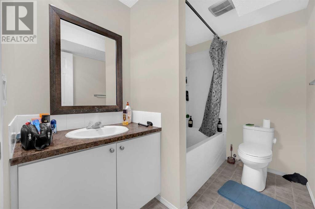 Single Family House for Sale in  Coral Reef Close NE Coral Springs Calgary 