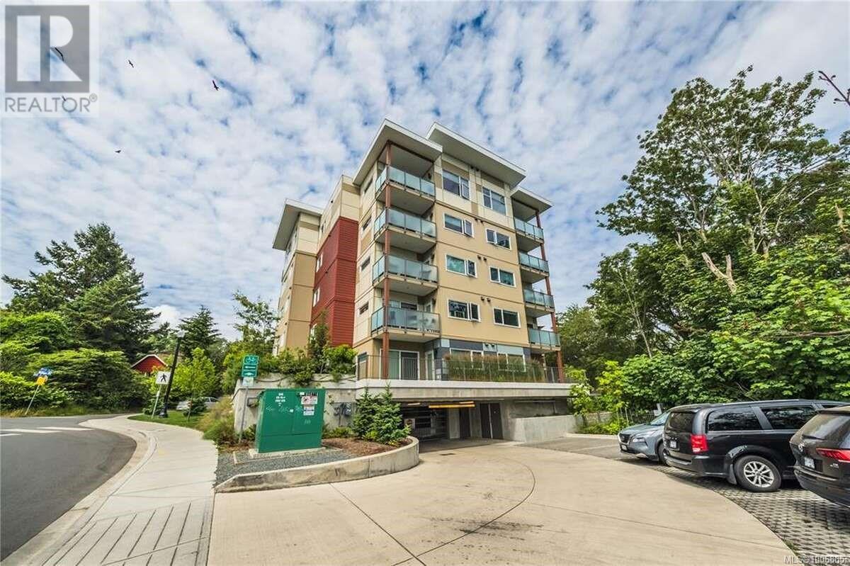 Photo 28 of 514 20 Barsby Ave, Nanaimo BC