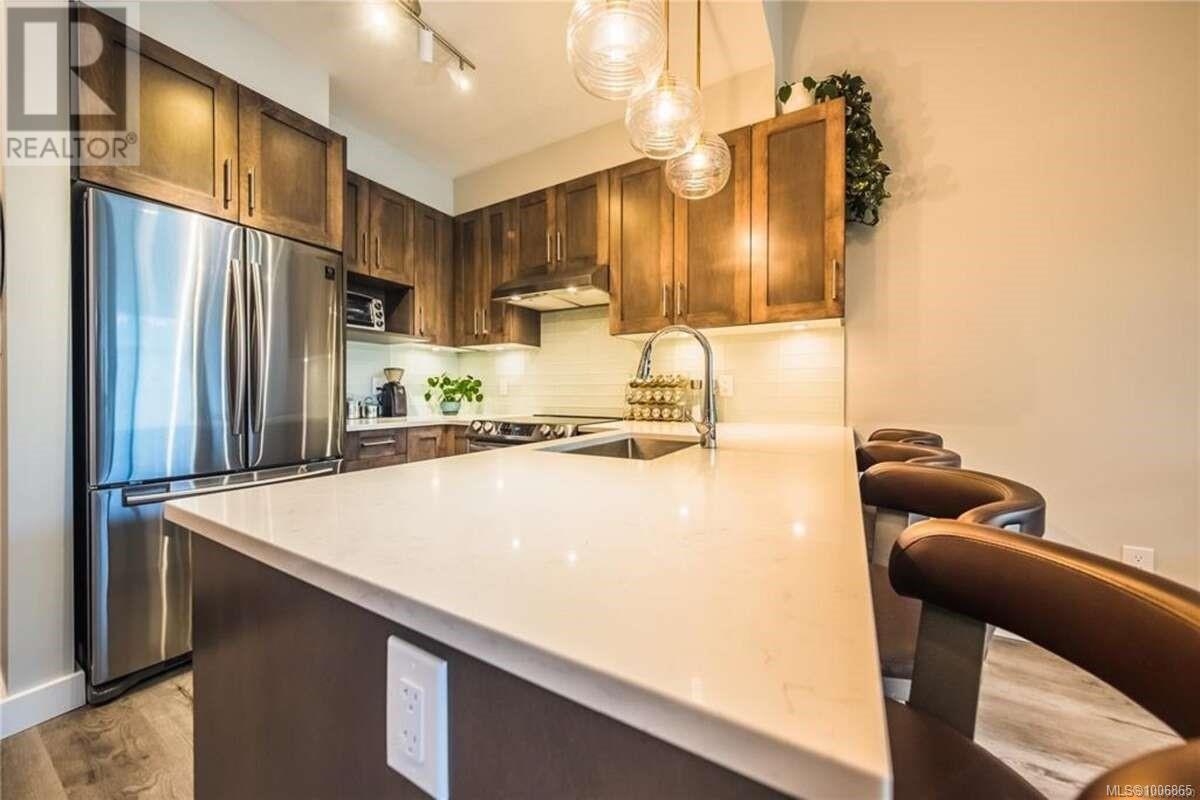 #514 20 Barsby Ave - 5