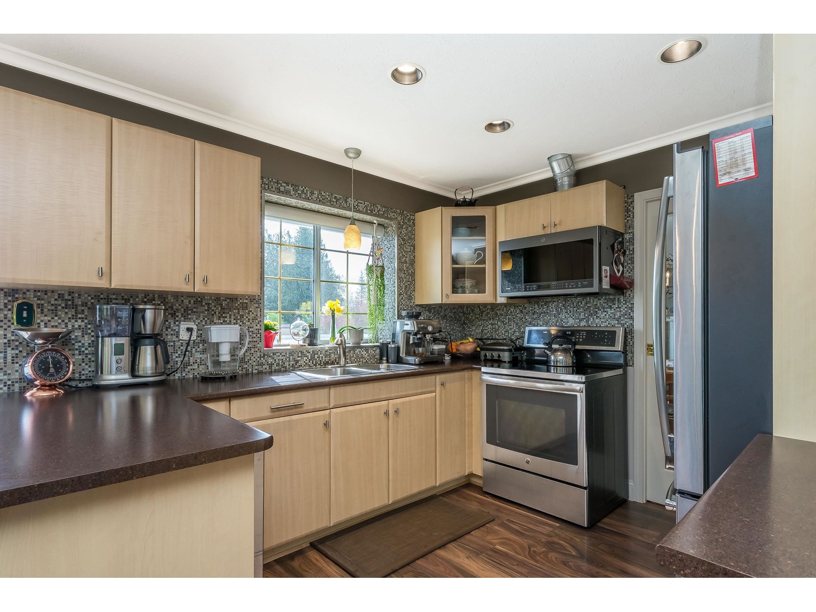Photo 8 of 2245 Foothills Court, Abbotsford BC