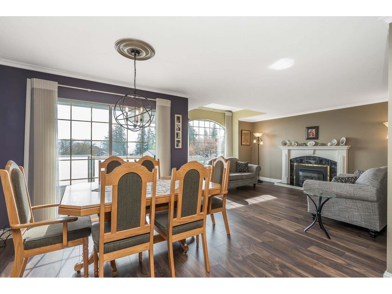 Photo 2 of 2245 Foothills Court, Abbotsford BC