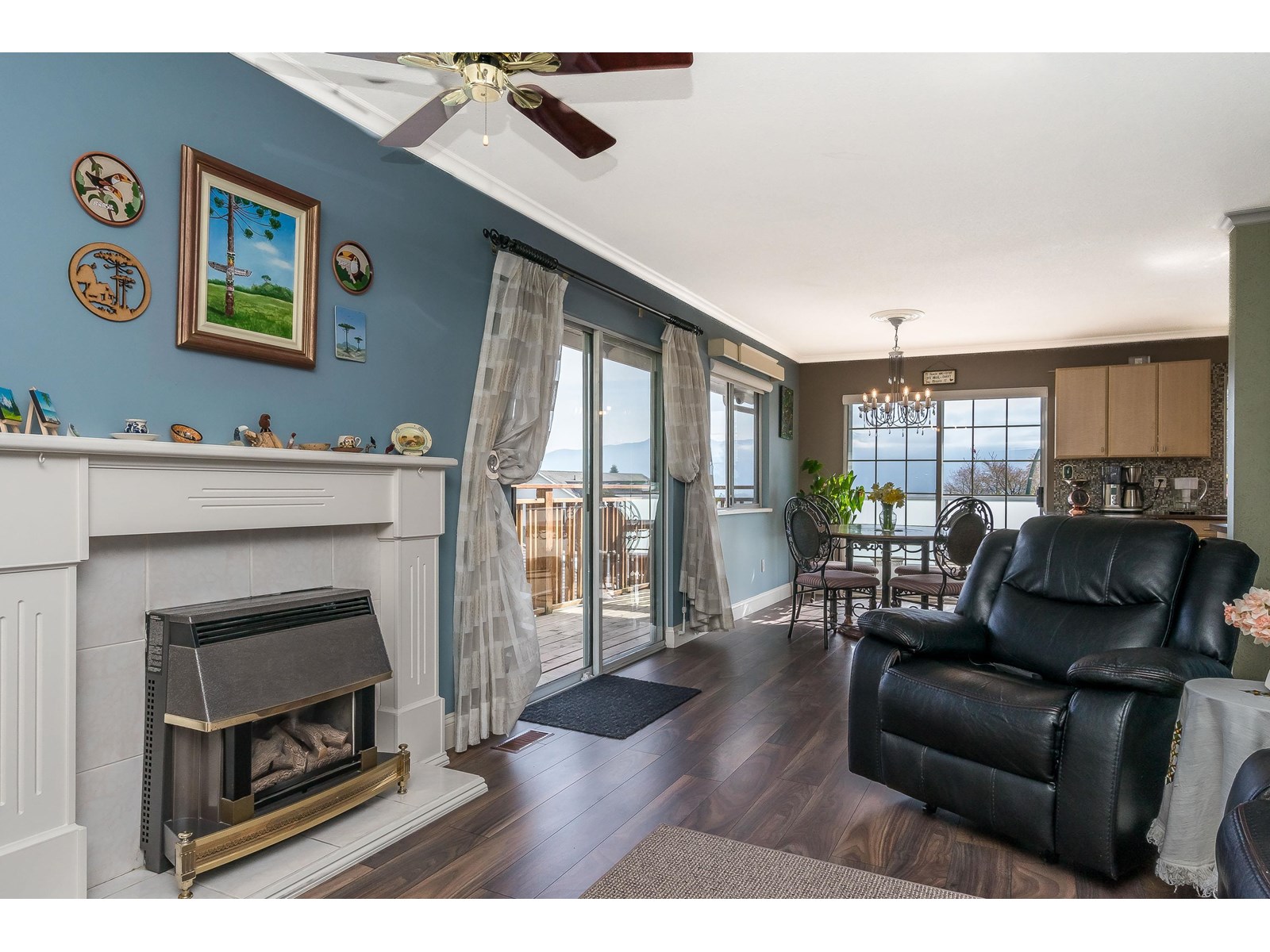 Photo 12 of 2245 Foothills Court, Abbotsford BC