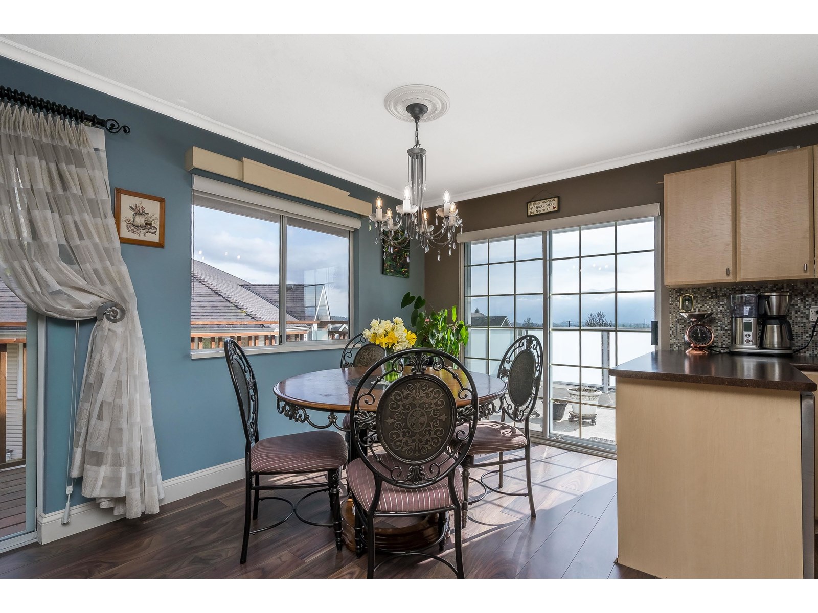 Photo 11 of 2245 Foothills Court, Abbotsford BC