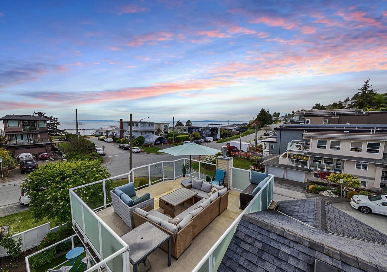 Photo 38 of 15549 Victoria Avenue, White Rock BC