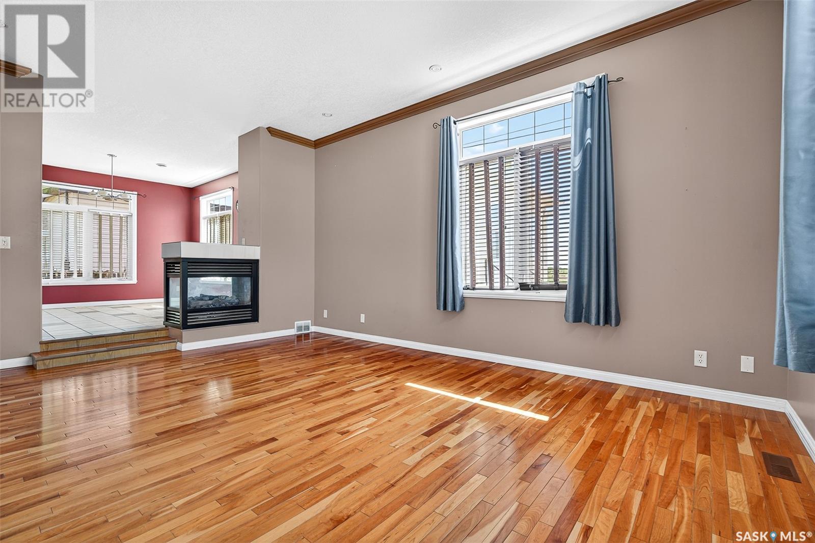Photo 17 of 455 16th Avenue Nw, Moose Jaw SK