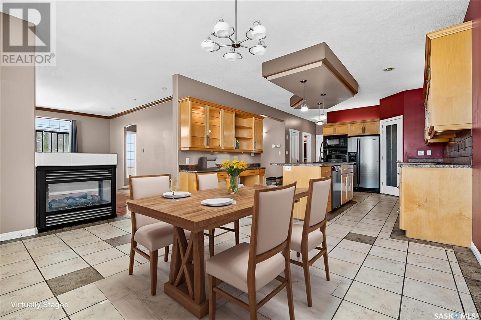 Photo 13 of 455 16th Avenue Nw, Moose Jaw SK