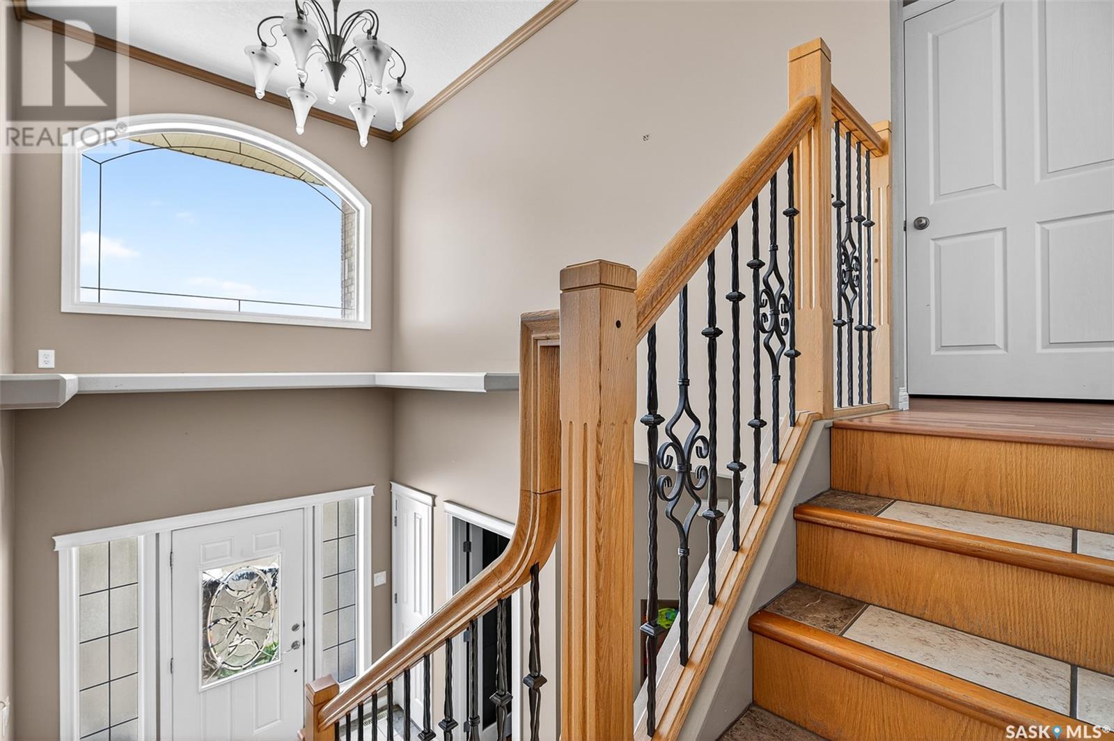 Photo 30 of 455 16th Avenue Nw, Moose Jaw SK