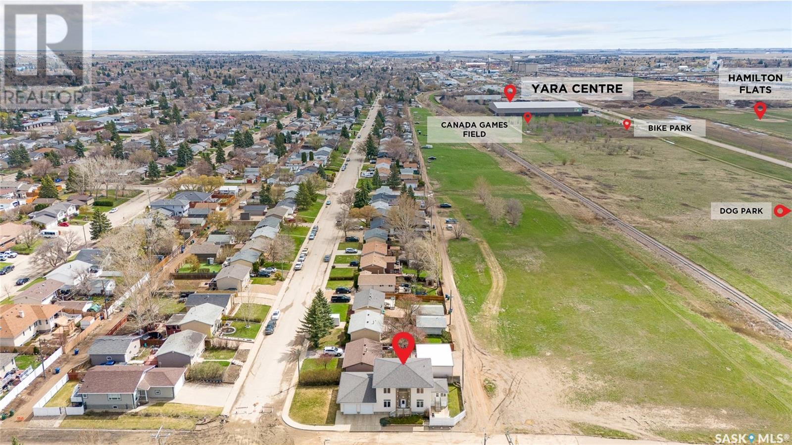 Photo 31 of 455 16th Avenue Nw, Moose Jaw SK
