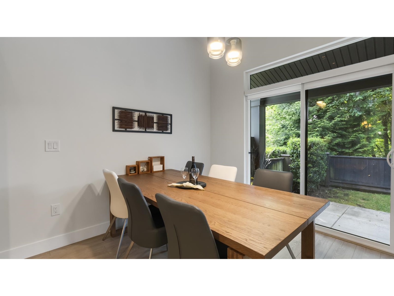 Photo 6 of 24 7979 152 Street, Surrey BC