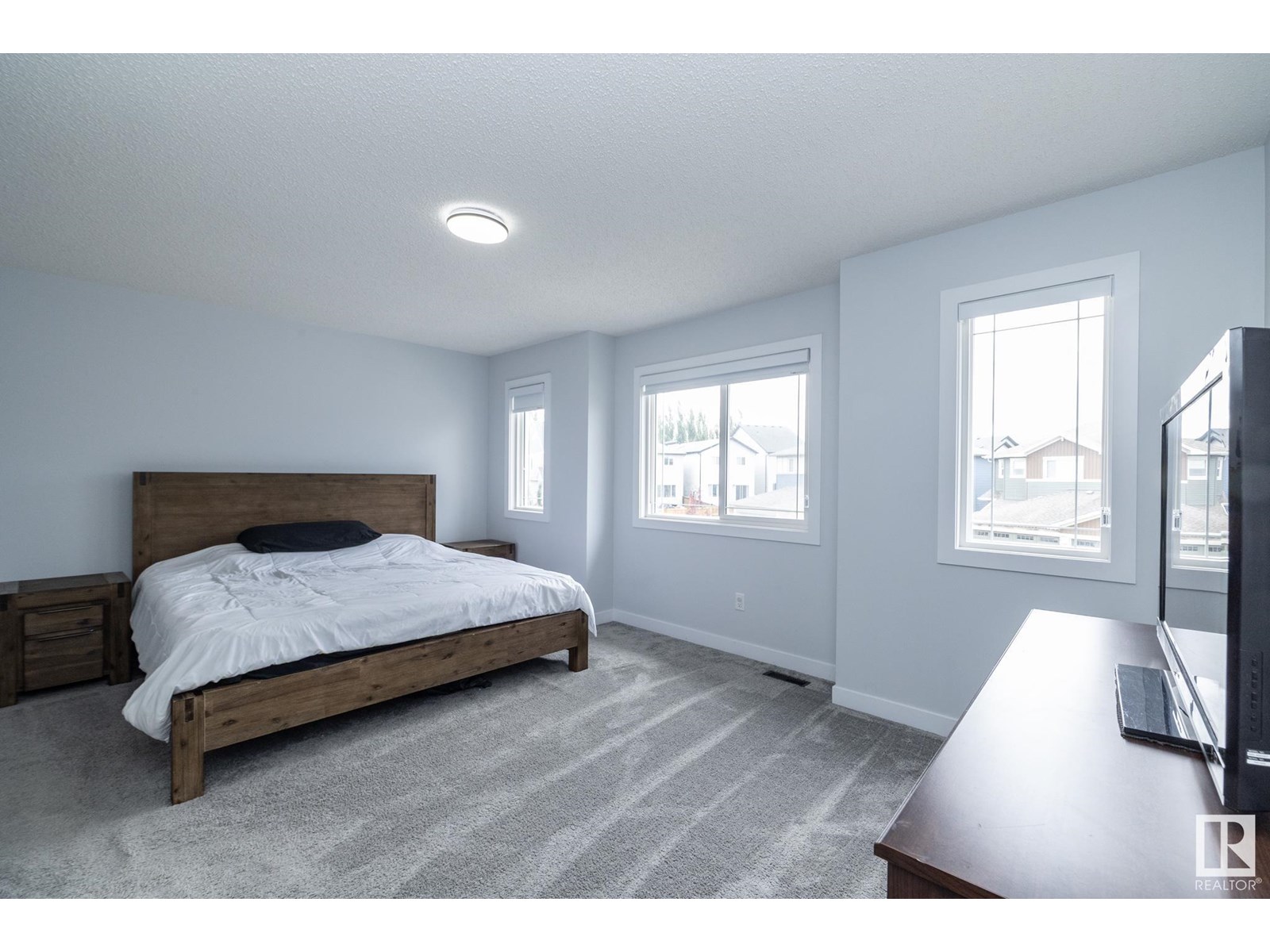 Photo 22 of 5117 Lark Cr Nw, Edmonton AB