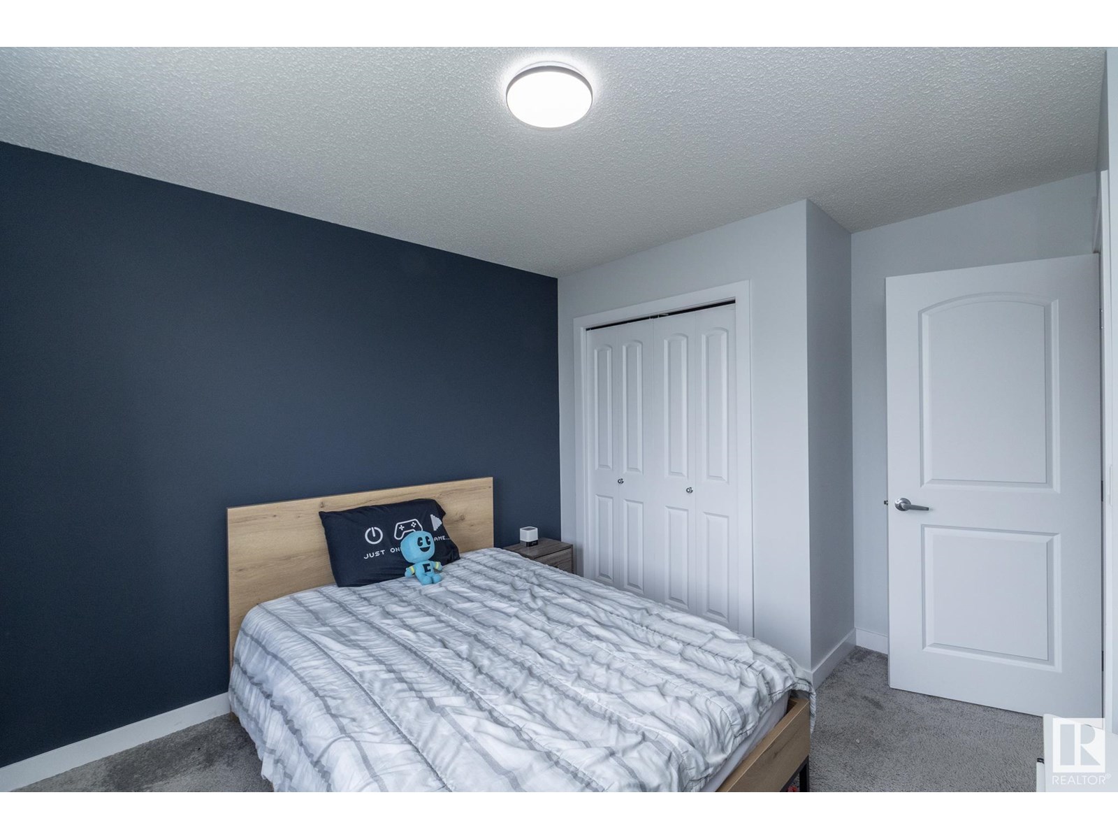 Photo 31 of 5117 Lark Cr Nw, Edmonton AB