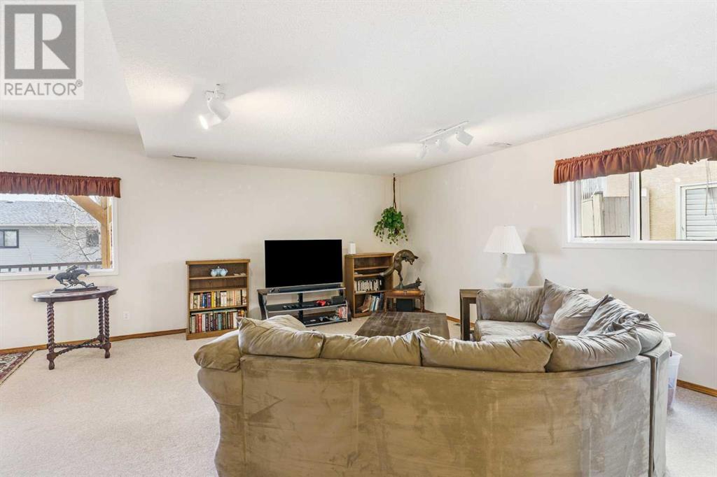 Single Family House Bungalow for Sale in  Millview Rise SW Millrise Calgary 