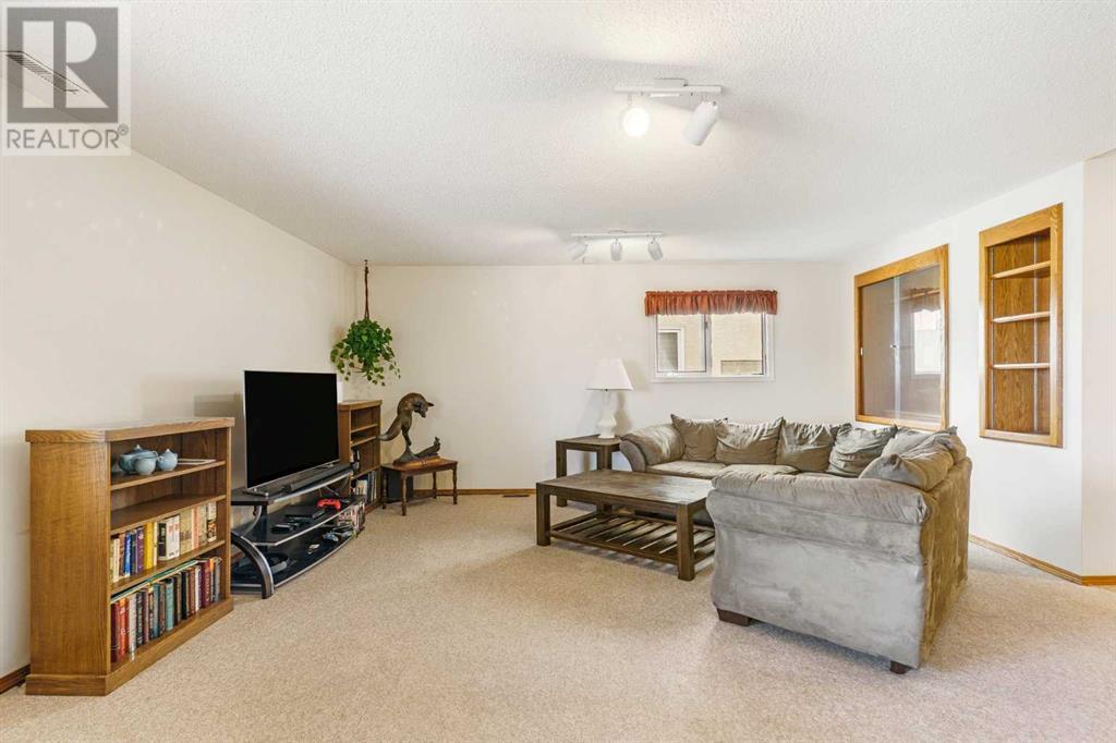 Single Family House Bungalow for Sale in  Millview Rise SW Millrise Calgary 