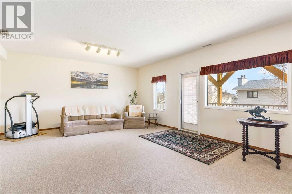 Single Family House Bungalow for Sale in  Millview Rise SW Millrise Calgary 