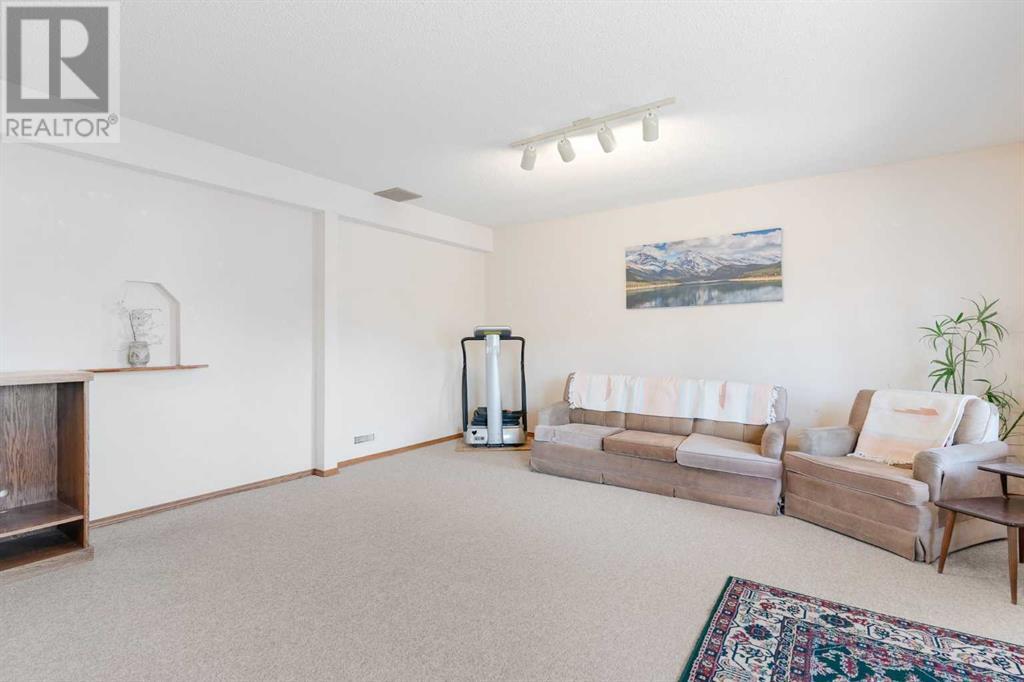Single Family House Bungalow for Sale in  Millview Rise SW Millrise Calgary 