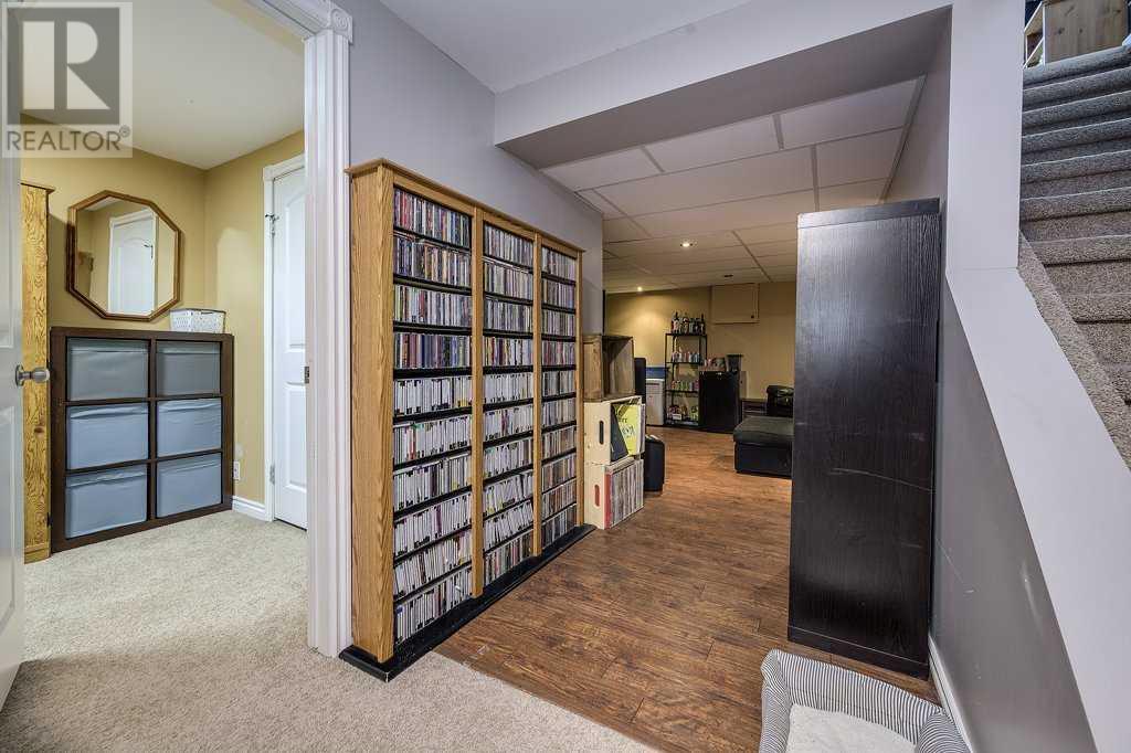 Single Family House for Sale in   Gray Drive Glendale Red Deer 