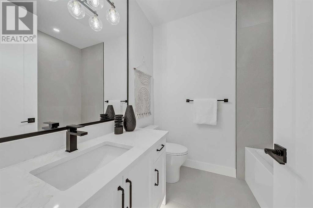 234 30 Avenue NE, Calgary, Alberta