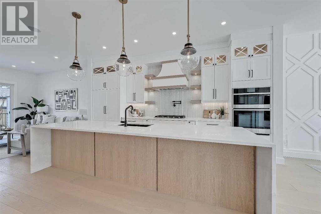 Single Family House for Sale in   Avenue NE Tuxedo Park Calgary 