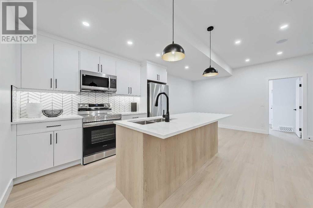 Single Family House for Sale in   Avenue NE Tuxedo Park Calgary 