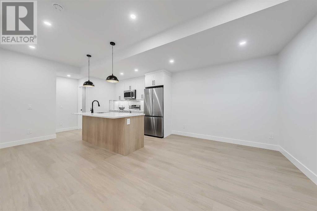 Single Family House for Sale in   Avenue NE Tuxedo Park Calgary 