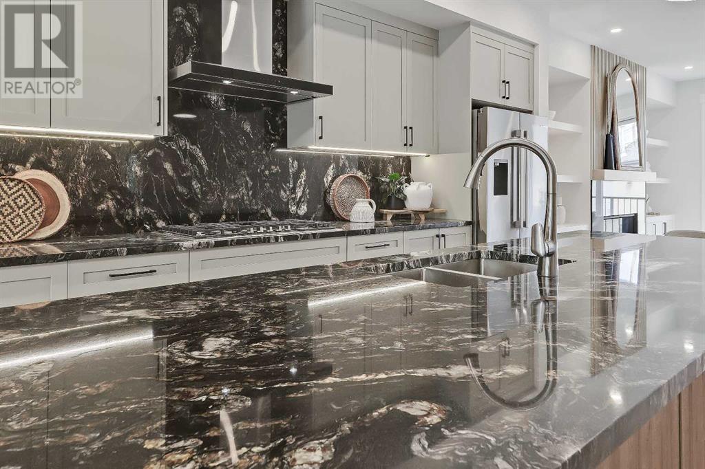 Single Family House for Sale in   Avenue NW Mount Pleasant Calgary 