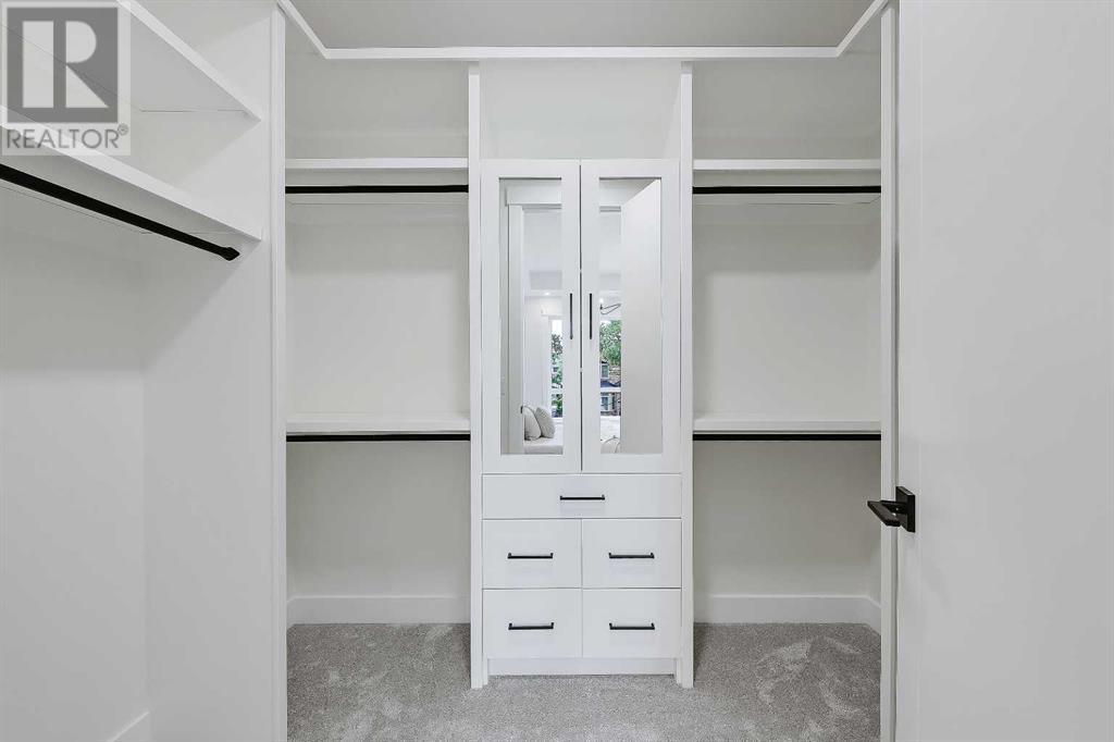 Single Family House for Sale in   Avenue NW Mount Pleasant Calgary 