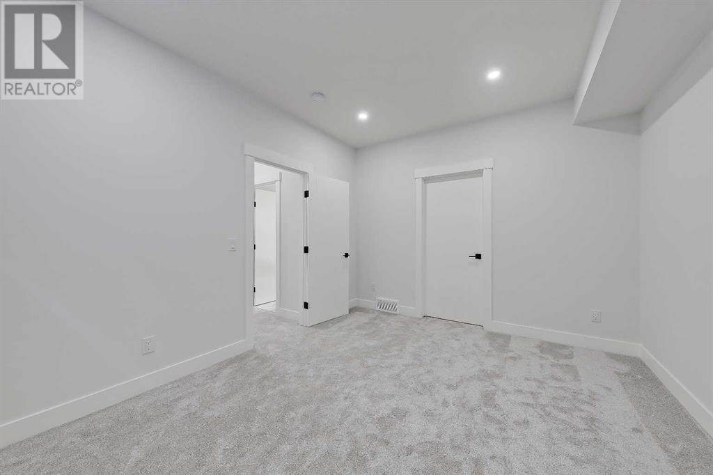 Single Family House for Sale in   Avenue NW Mount Pleasant Calgary 