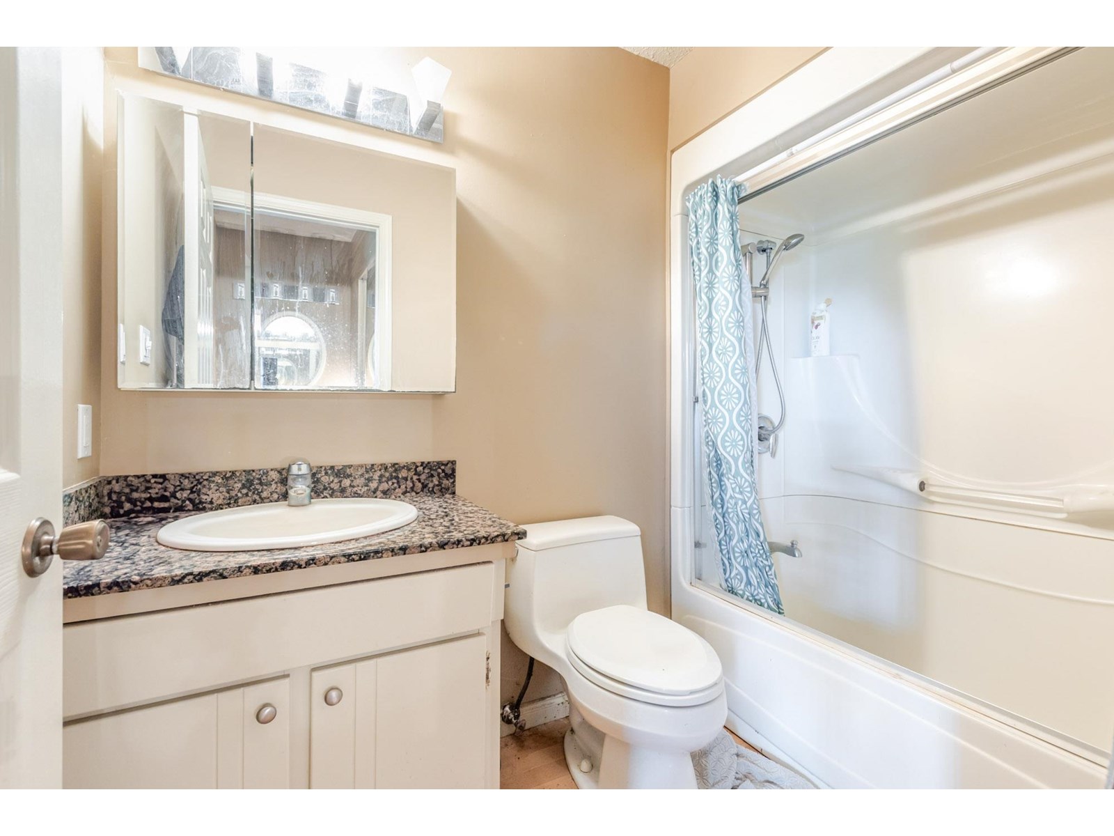 Photo 22 of 24990 36 Avenue, Langley BC