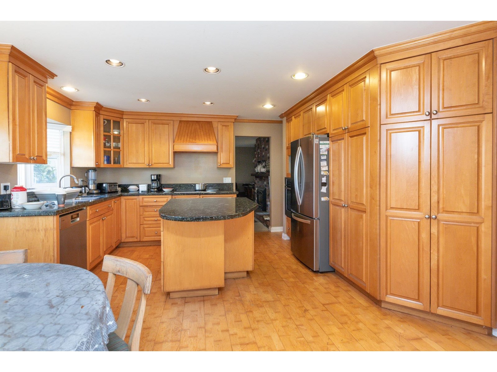 Photo 11 of 24990 36 Avenue, Langley BC