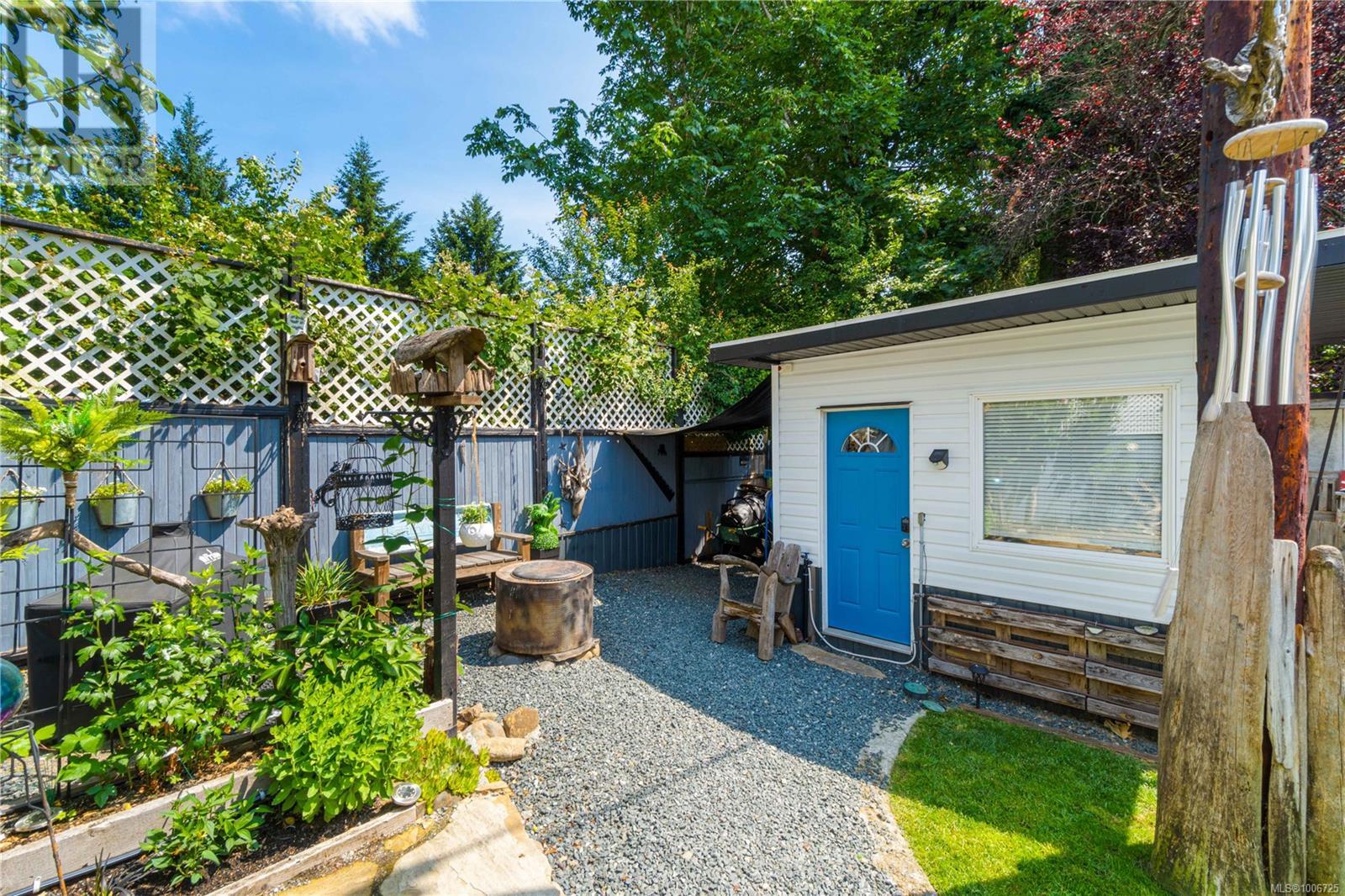 Photo 8 of 22 1226 Lawlor Rd, Nanaimo BC