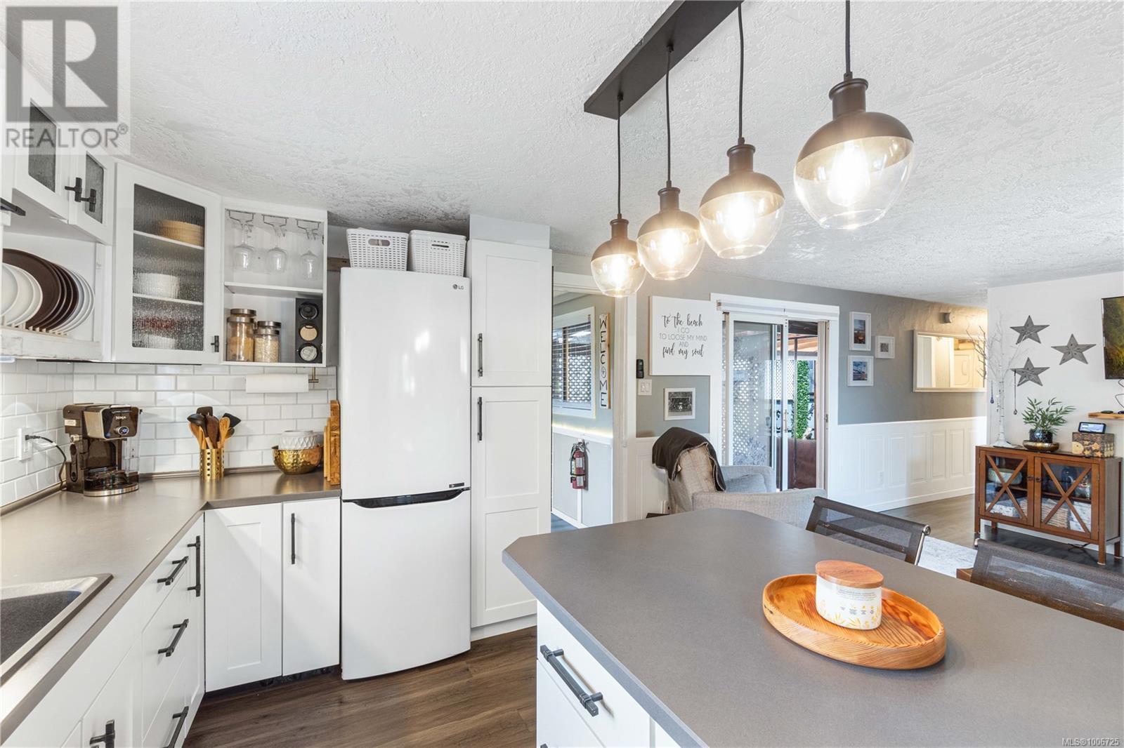 Photo 5 of 22 1226 Lawlor Rd, Nanaimo BC