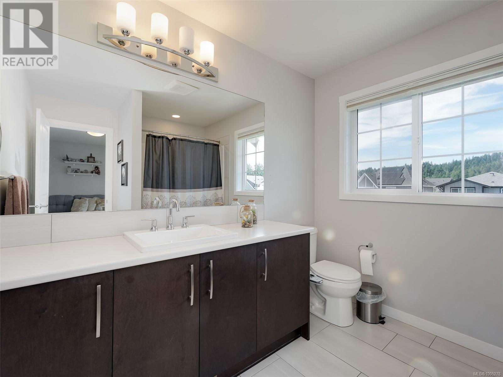 Photo 26 of 3380 Curlew St, Colwood BC