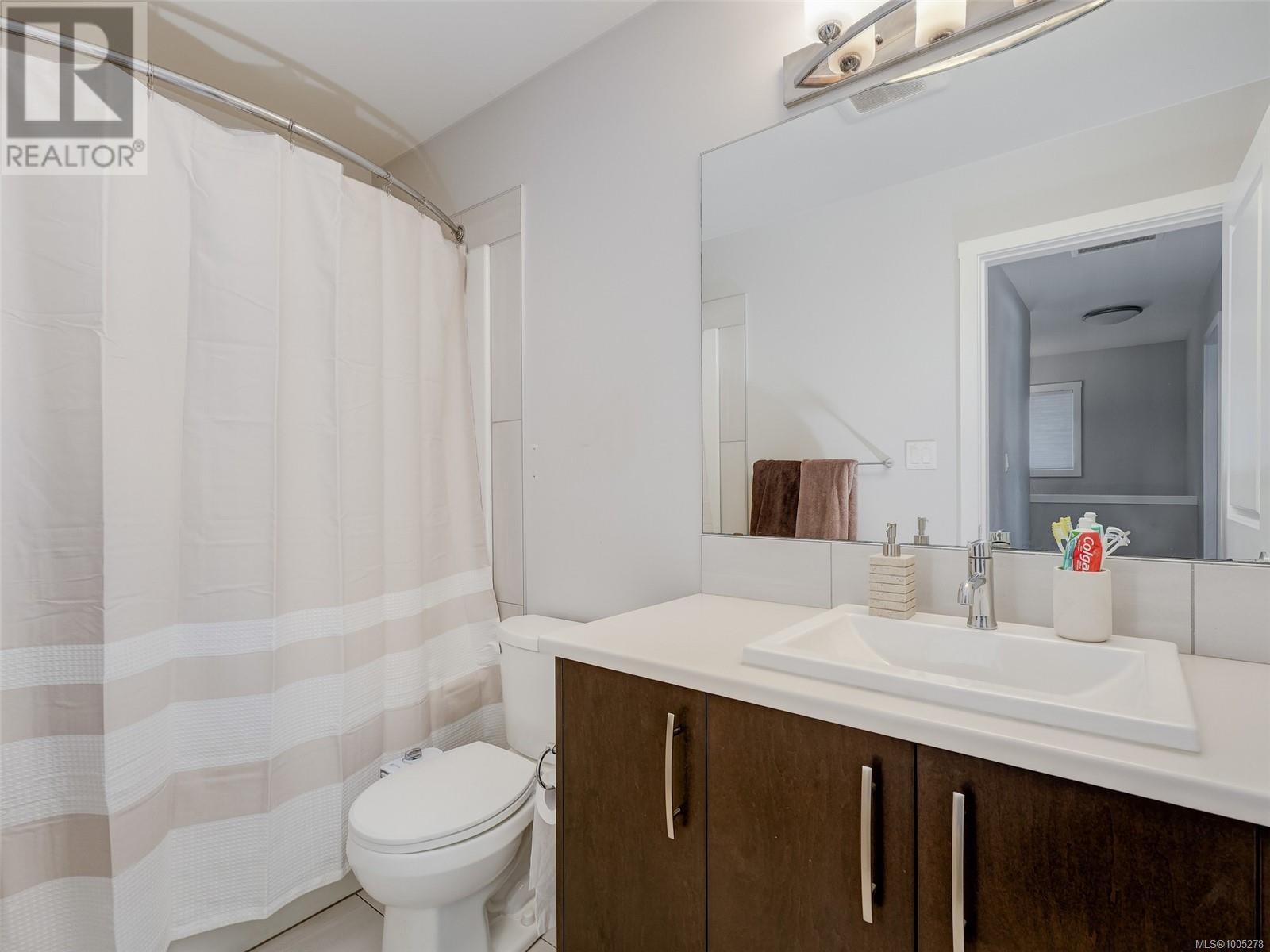 Photo 29 of 3380 Curlew St, Colwood BC